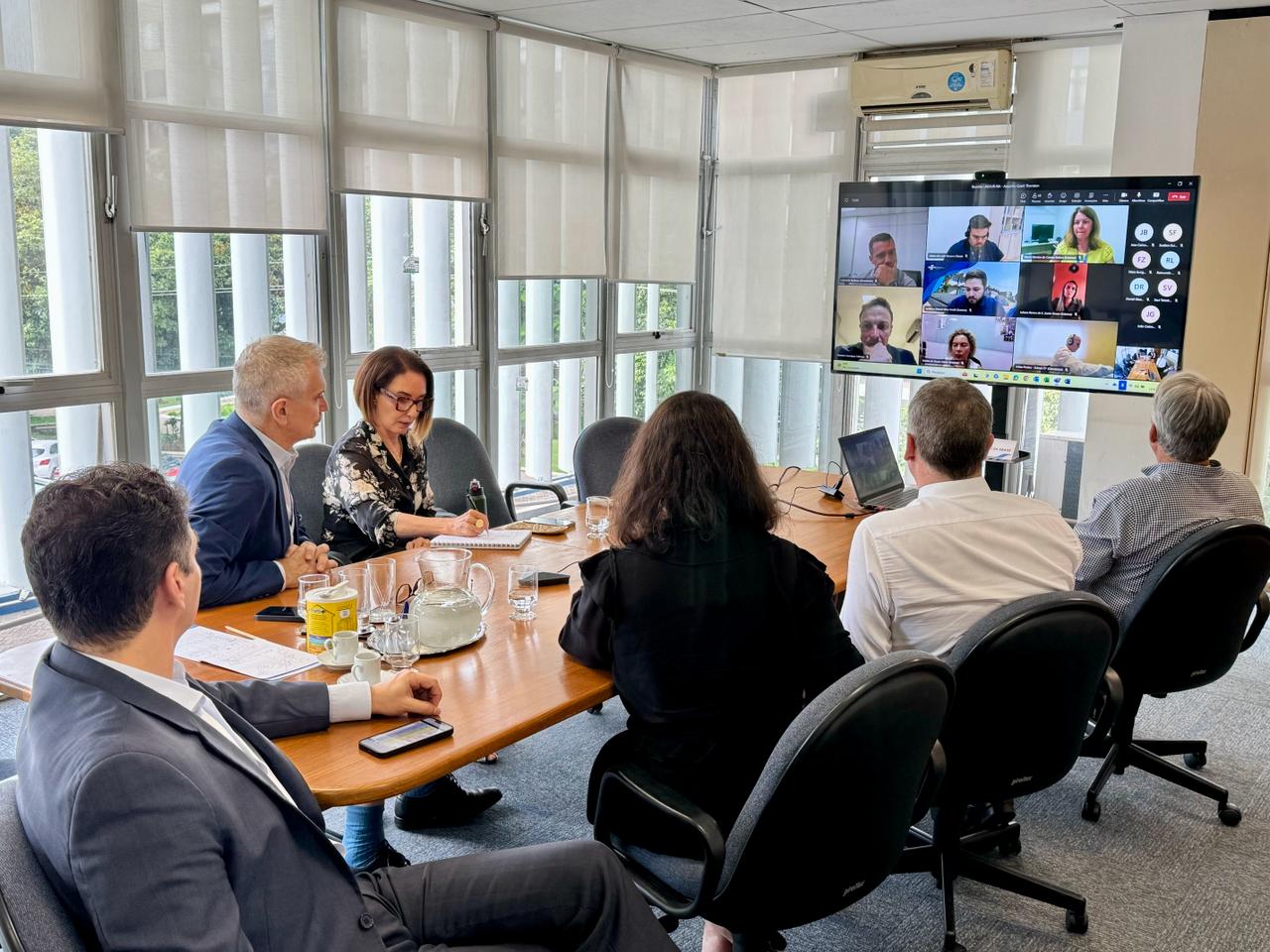 Read more about the article Abase Participa de Reunião entre Jurídico do Sebrae Nacional e Gerentes Jurídicos dos Estados e DF