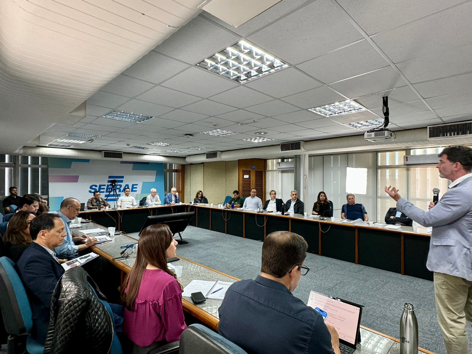 Leia mais sobre o artigo Programa de Capacitação Prossegue com o 3º Módulo para a Última Turma de Dirigentes dos SEBRAES do Brasil