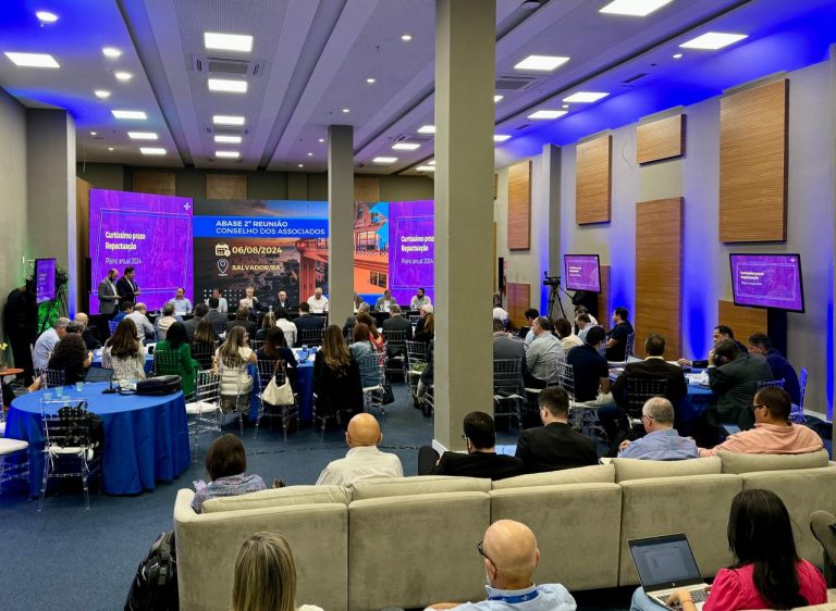 Leia mais sobre o artigo Reunião do Conselho dos Associados em Salvador Aponta Rumos de Atuação dos 27 SEBRAEs do Brasil