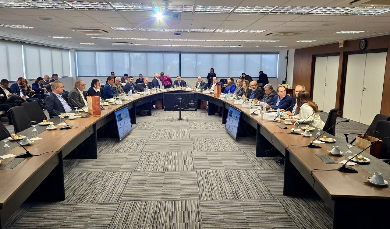 Leia mais sobre o artigo Abase Participa da 8ª Reunião do Conselho Deliberativo Nacional em Florianópolis