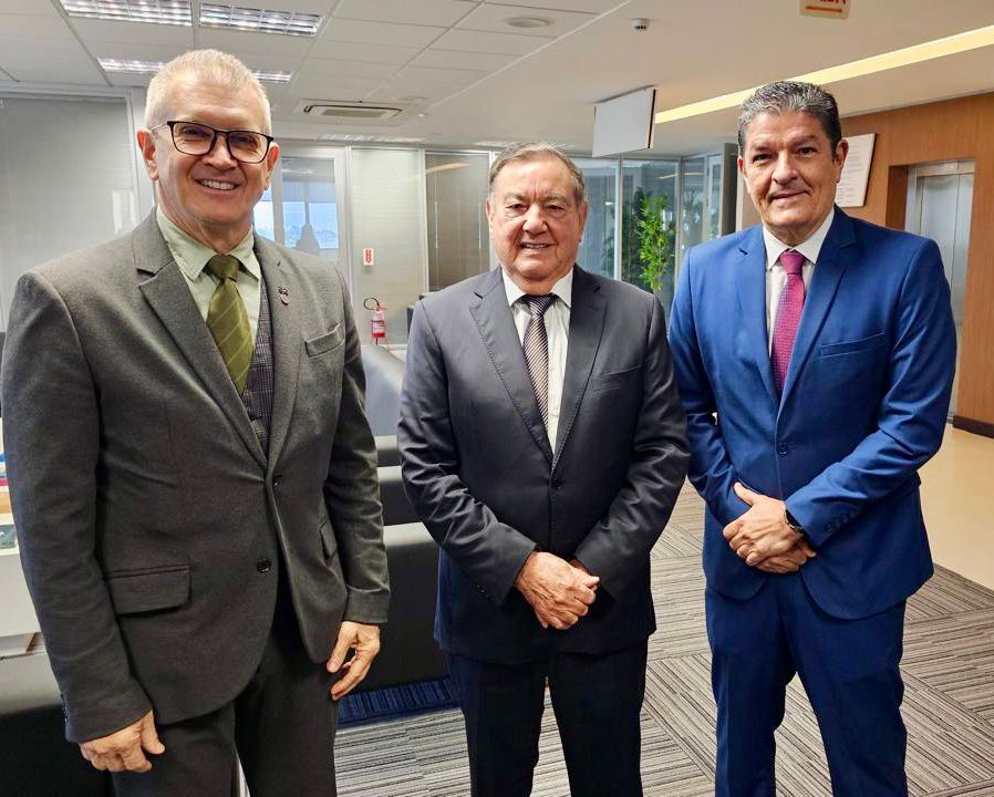 Leia mais sobre o artigo Startup Summit Também Celebrou o Encontro da Governança do Sistema Sebrae com Lideranças e Dirigentes